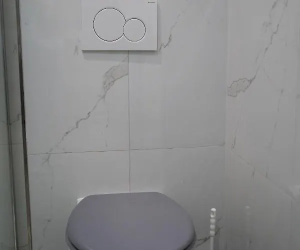 Hostel Pension Ahnatal *