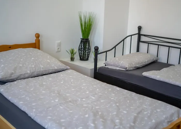 Hostel Pension Ahnatal